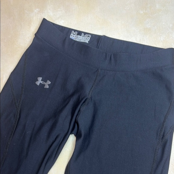 Under Armour Cold Gear Compression Black Leggings, Medium - Picture 1 of 4